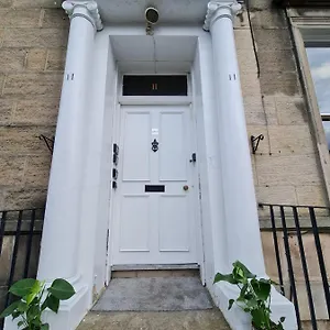 Pilrig St Guest house